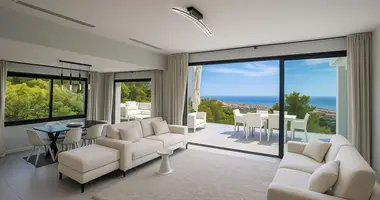 Haus 4 Schlafzimmer in San Pedro Alcantara, Spanien