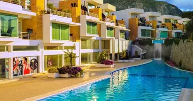 Penthouse 2 chambres avec Balcon, avec Meublesd, avec Climatiseur dans Thermeia, Chypre du Nord