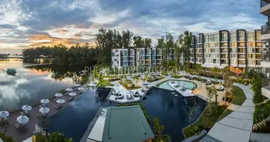 Condo 2 bedrooms in Phuket, Thailand