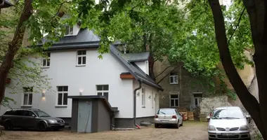 Edificio rentable 250 m² en Riga, Letonia
