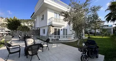 Villa en Mahmutlar, Turquía