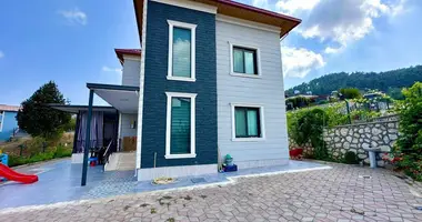 Villa 5 chambres dans Mezitli, Turquie