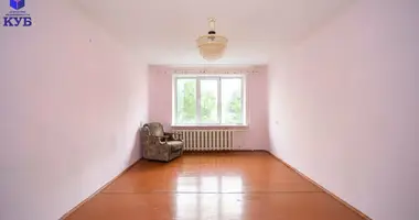 4 room apartment in Dzyarzhynsk, Belarus