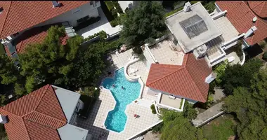 Villa 7 habitaciones con Piscina en Attica, Grecia