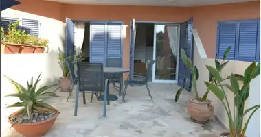 2 bedroom house in Chloraka, Cyprus