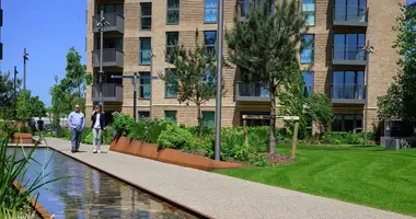 2 bedroom apartment in Slough, United Kingdom