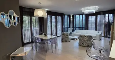Wohnung 3 Schlafzimmer in Podgorica, Montenegro