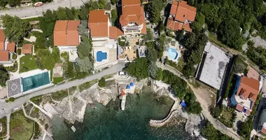 Villa 8 bedrooms in Soul Buoy, All countries