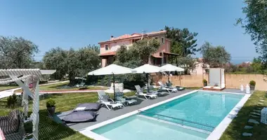 Villa 5 chambres avec Vue sur la mer, avec Piscine, avec Première côte dans Ormos Prinou, Grèce