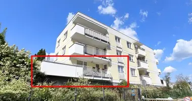 Квартира 2 комнаты в Варшава, Польша