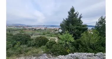 Plot of land in Kastel Gomilica, Croatia
