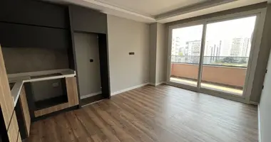 Wohnung 2 Zimmer in Mersin, Türkei