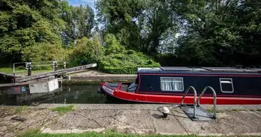 Wohnung 2 Schlafzimmer in Watford, Großbritannien