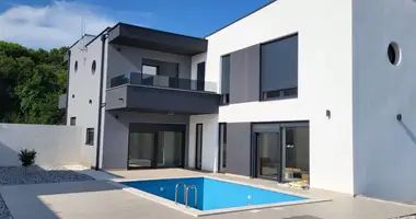 Casa de campo 3 habitaciones en Opcina Liznjan, Croacia