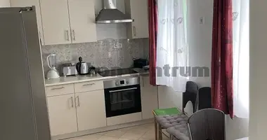 2 room apartment in Vac, Hungary