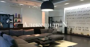 4 room apartment in Odessa, Ukraine