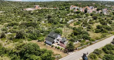 Casa 4 habitaciones en Dvornice, Croacia