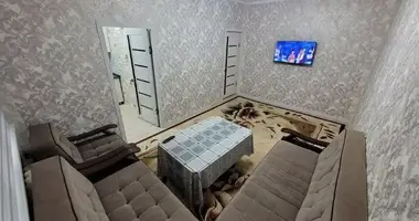 Квартира 1 комната со стеклопакетами, с c ремонтом, возможен торг в Ташкент, Узбекистан
