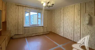 Apartamento 3 habitaciones en Kamyanyets, Bielorrusia