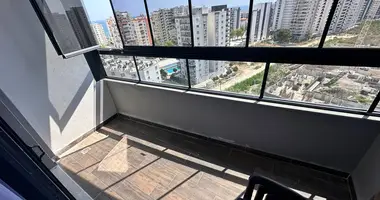 Wohnung 2 Zimmer in Mersin, Türkei