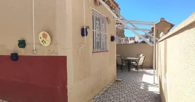 Bungalow 2 bedrooms in Torrevieja, Spain