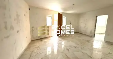 Mieszkanie 3 pokoi w Zabbar, Malta