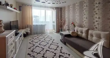 4 room apartment in Bielaviezski, Belarus