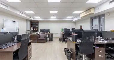 Офис 573 м² в Москва, Россия