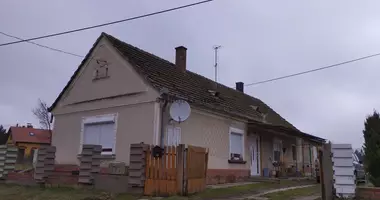 3 room house in Nemesvid, Hungary