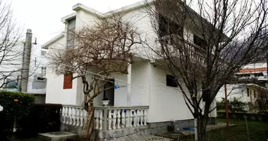 Dom w Ulcinj, Czarnogóra