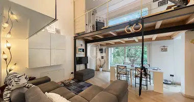 4 bedroom apartment in Desenzano del Garda, Italy