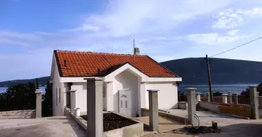Dom 3 pokoi w Baosici, Czarnogóra