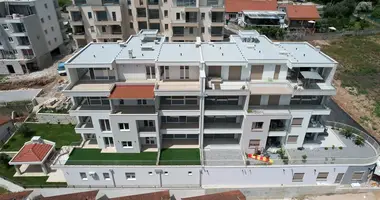 2 bedroom apartment in Baošići, Montenegro