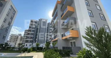 Apartamento 3 habitaciones en Aksu, Turquía