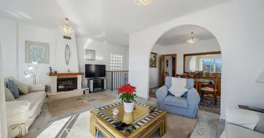 Casa 4 habitaciones en Mijas, Španjolska
