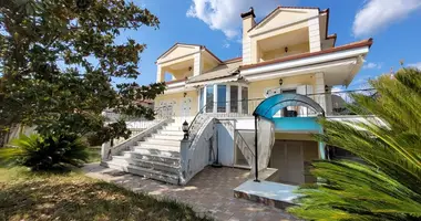 Cottage 4 bedrooms in Polygyros, Greece