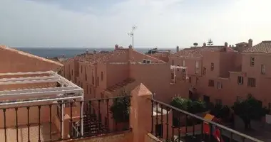 Penthouse 3 bedrooms with Balcony, with Air conditioner, with Terrace in Estepona, Spain