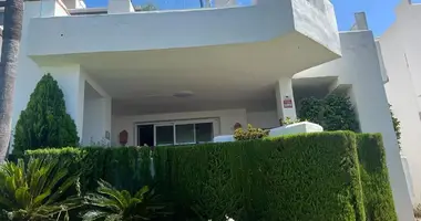 Mieszkanie 3 pokoi w Marbella, Hiszpania