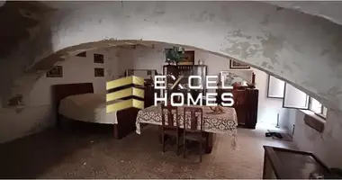 Townhouse 4 bedrooms in Xagħra, Malta