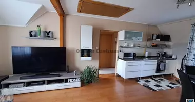 3 room apartment in Goed, Hungary