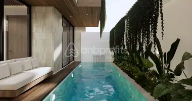 Villa  mit Balkon, mit Möbliert, mit Klimaanlage in Canggu, Indonesien