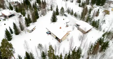 Casa 5 habitaciones en Jyvaeskylae sub-region, Finlandia