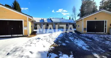 Casa 3 habitaciones en Maentsaelae, Finlandia