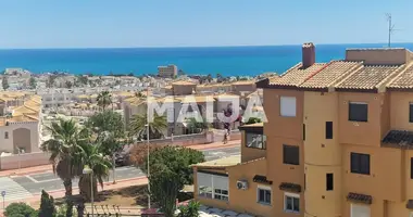 Mieszkanie 4 pokoi w Torrevieja, Hiszpania