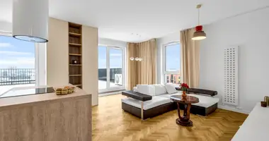 3 bedroom apartment in Warsaw, Poland