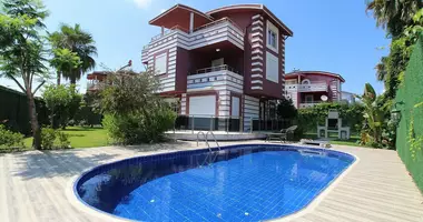 Villa Villa de 4 habitaciones con balcón, con airea acondicionado, con estacionamiento en Kadriye, Turquía