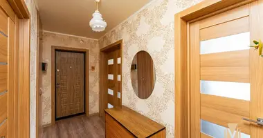 Apartamento 3 habitaciones en Minsk, Bielorrusia