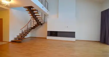 Appartement 5 chambres dans Navapolack, Bélarus