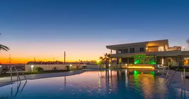 Duplex 2 bedrooms in Fuengirola, Spain