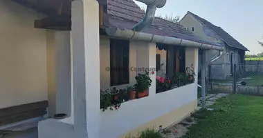 2 room house in Balatonmagyarod, Hungary